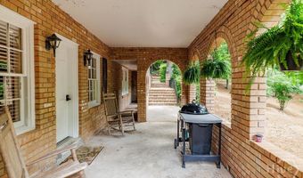530 Westview Dr, Athens, GA 30606
