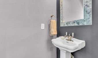 301 10th Ave, Belmar, NJ 07719
