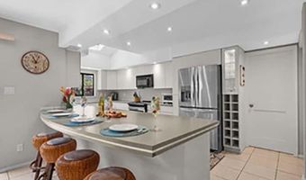 98 Mehani Pl, Kihei, HI 96753