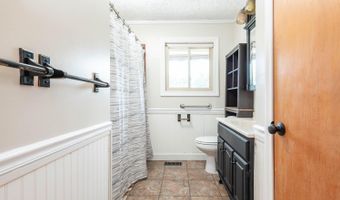 142 Tarry Park Ln, Bedford, IN 47421