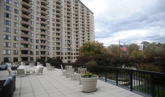 5225 POOKS HILL Rd 329S, Bethesda, MD 20814