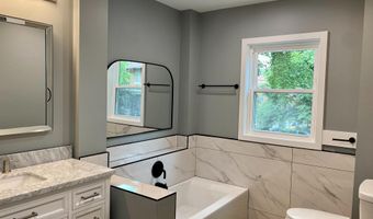 3701 9TH St NW 4, Washington, DC 20010