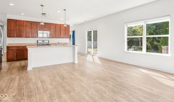 8607 Redditch Dr, Avon, IN 46123