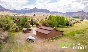 9 Falcon Dr, Cody, WY 82414