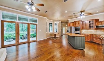 215 Private Road 2394, Alvord, TX 76225