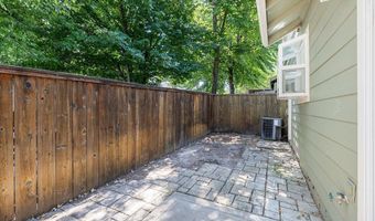 738 Normal Ave, Ashland, OR 97520