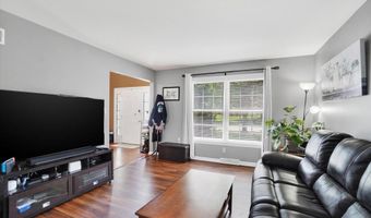 65 ANGELA Ln, York, PA 17402