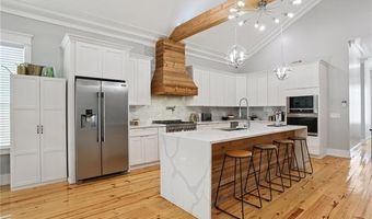 2313 AYCOCK St, Arabi, LA 70032