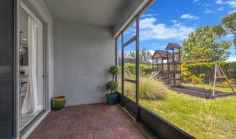 6135 VOYAGERS Pl, Apollo Beach, FL 33572