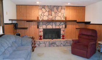 2118 Meadow, Arcanum, OH 45304