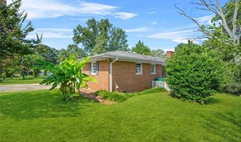 4004 Camelot Ct, Tucker, GA 30084