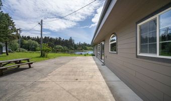 54601 WINTERBERRY Dr, Bandon, OR 97411