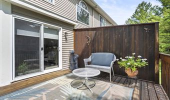 624 Abbey Mill Dr SE 11, Ada, MI 49301