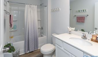 124 Ozy Dr, Athens, AL 35613