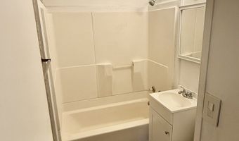 910 Lonsvale Dr, Anderson, IN 46013