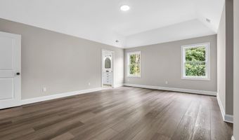 70 SEURAT St, Barnegat, NJ 08005
