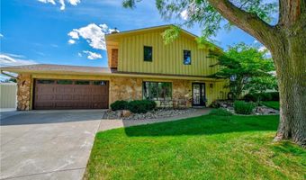 13491 Fairlawn Ct, Apple Valley, MN 55124