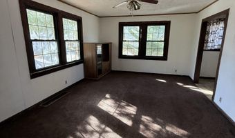 187 S SNOWDEN St, Andrews, IN 46702