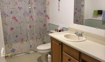 65 Smith St, Augusta, ME 04330