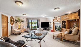 15471 Cedar Ln, Basehor, KS 66007