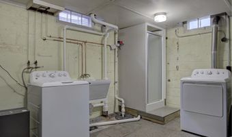 314 E RANDALL St, Appleton, WI 54911