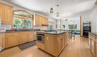 1000 133rd Dr, Amana, IA 52203