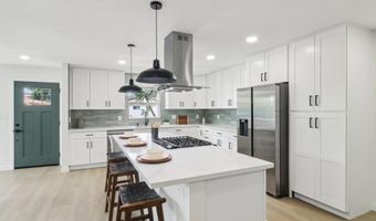 3243 Carolyn Cir, Oceanside, CA 92054