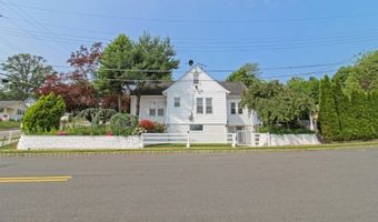 105 Penn Ave, Andover, NJ 07801
