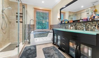 4 Brightwood Ln, Bedminster, NJ 07921