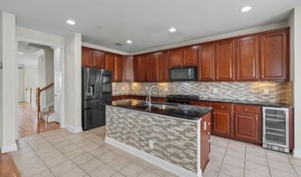 20656 SIBBALD Sq, Ashburn, VA 20147