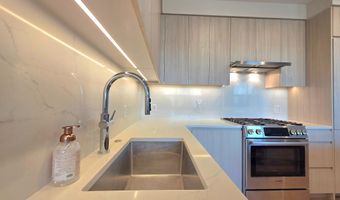 737 SWANN Ave 308, Alexandria, VA 22301