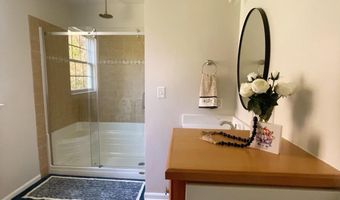 438 ASTON VILLA Dr, Felton, DE 19943