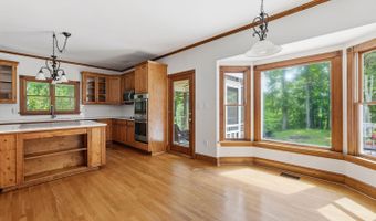 12439 N OAKS Dr, Ashland, VA 23005