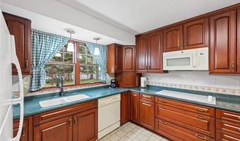 1611 Winterhaven Ave, Ashtabula, OH 44004