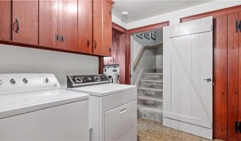12 Lampercock Ln, Lincoln, RI 02865