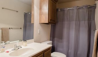 1816 Foxtail Cir, Altus, OK 73521