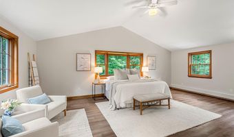 1 Danbury Cir, Amherst, NH 03031