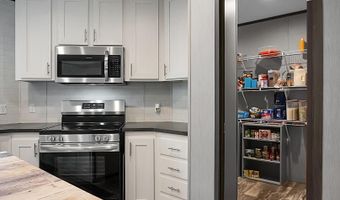 317 Pooshee Plantation Way, Bonneau, SC 29431