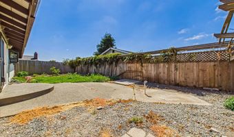 3226 Janes Rd, Arcata, CA 95521