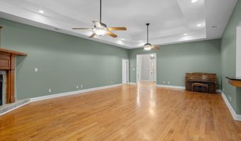510 Chippendale Ln, Boiling Springs, SC 29316
