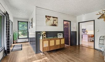 172 26th St, Allegan, MI 49010