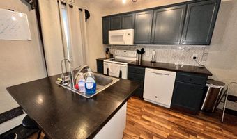 1206 3rd Ave, Alton, IA 51003