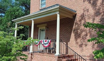 2638 FAIRFAX Dr, Arlington, VA 22201