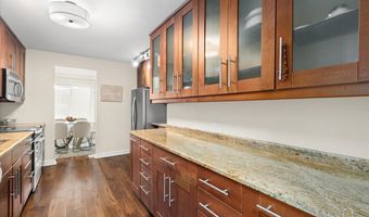 1405 E Central Rd 222C, Arlington Heights, IL 60005