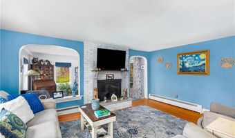 1812 Old Louisquisset Pike, Lincoln, RI 02865