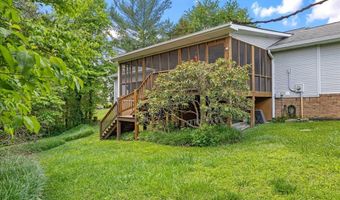 2522 Cindy St, Athens, TN 37303