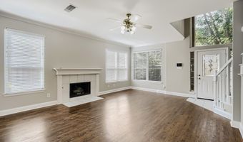 14589 Blueberry Ct, Addison, TX 75001