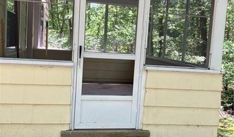 100 Forge Rd, North Kingstown, RI 02852