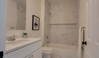 2495 ALABAMA Ave SE B8, Washington, DC 20020