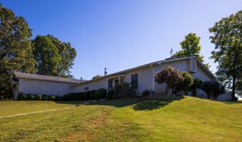 8193 Lavelle Rd, Athens, OH 45701